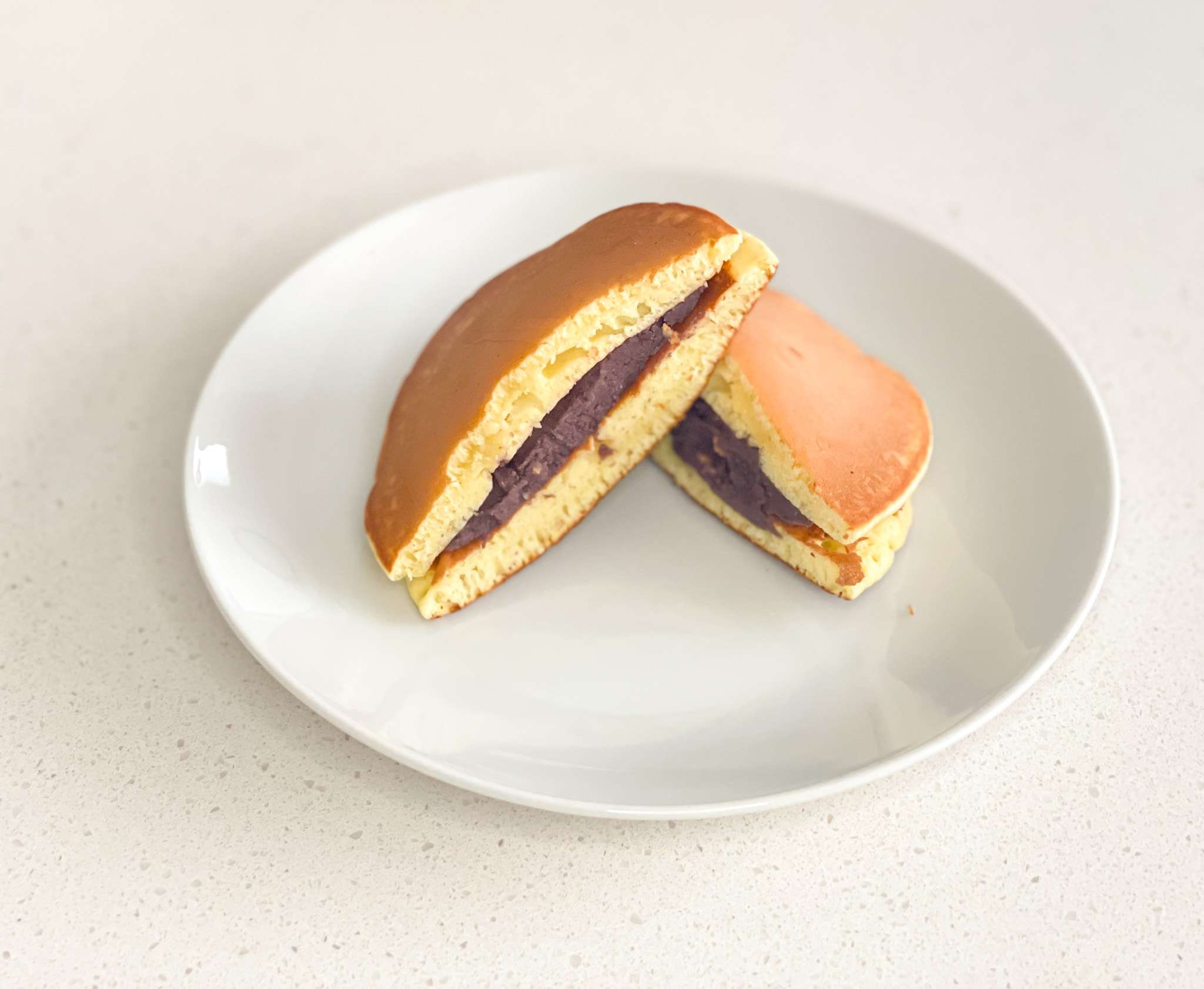 cross section of dorayaki