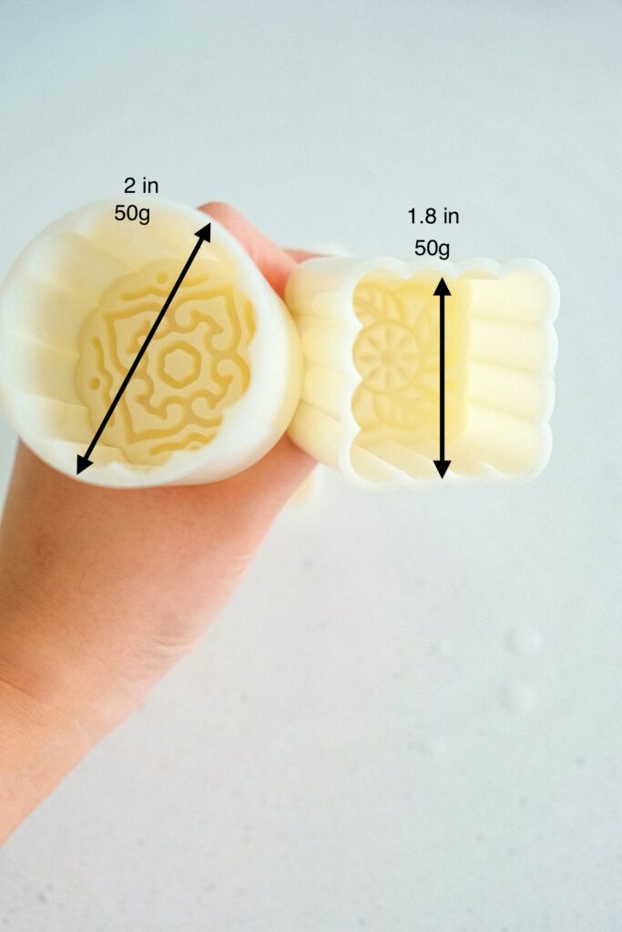 mooncake mold