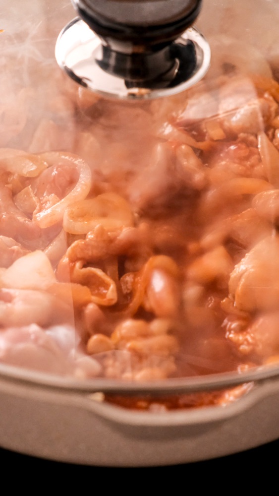 Simmering the chicken