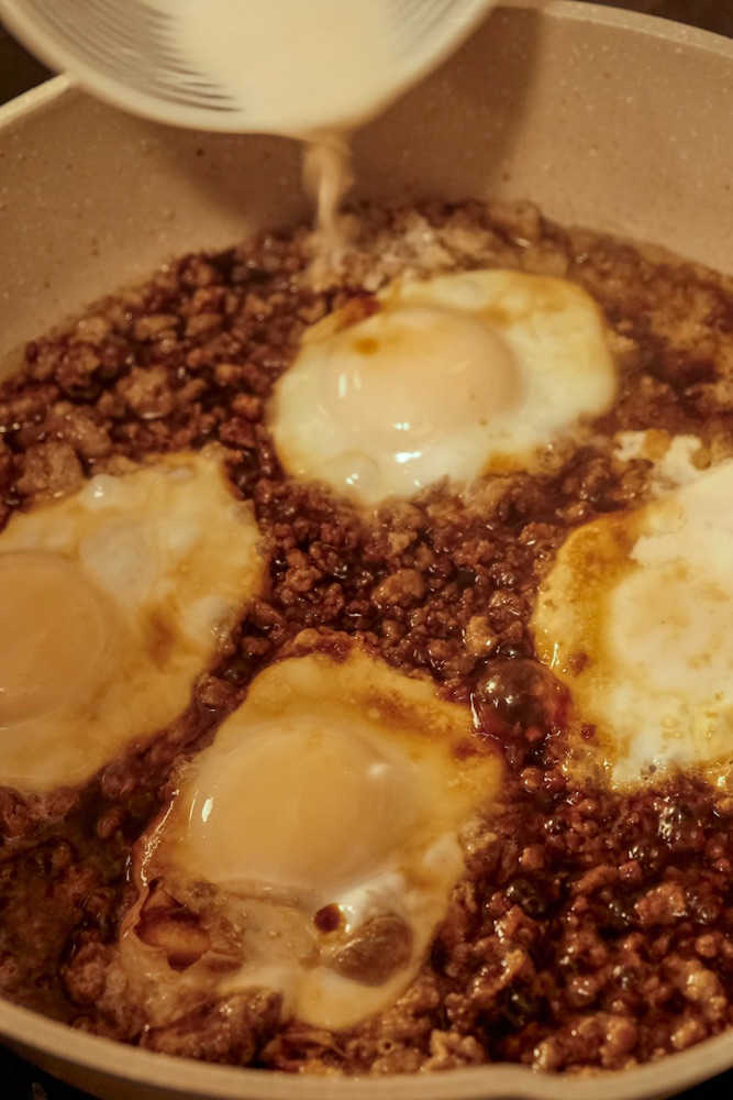 Cooking minced pork rice